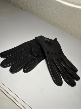 Women's Black Leather Driving Gloves